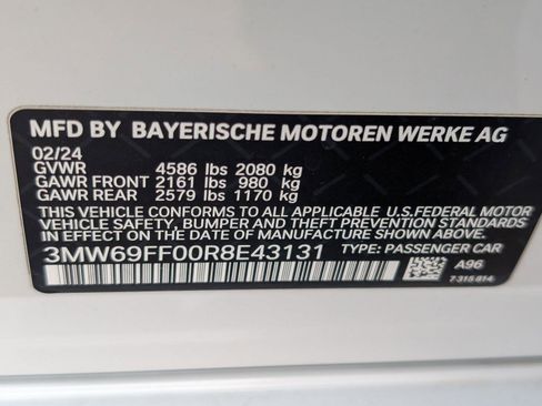 Certified 2024 BMW 330i 330i w/ Premium Package image 21
