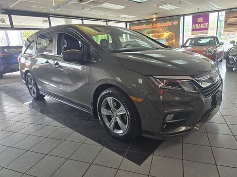 Used 2018 Honda Odyssey EX-L image 3