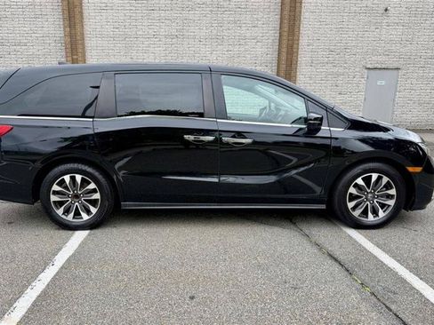 Used 2022 Honda Odyssey EX-L image 4