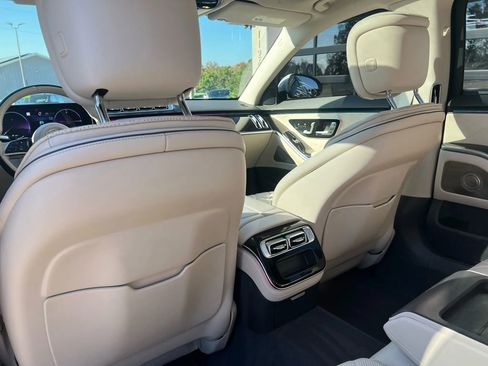 Used 2021 Mercedes-Benz S 580 4MATIC Sedan image 39