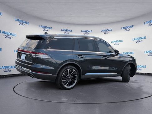 Used 2021 Lincoln Aviator Reserve w/ Equipment Group 202A AWD/4WD image 4