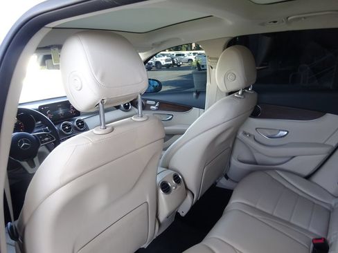 Used 2022 Mercedes-Benz GLC 300 image 20