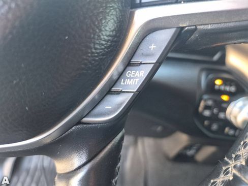 Used 2019 RAM 1500 Laramie AWD/4WD image 24
