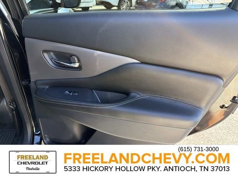Used 2022 Nissan Murano SL w/ Cargo Package image 21