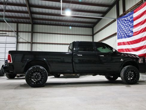 Used 2017 RAM 2500 Laramie w/ Convenience Group AWD/4WD image 13