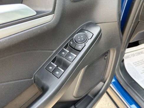 Used 2023 Ford Escape SE w/ PHEV Premium Package FWD image 19
