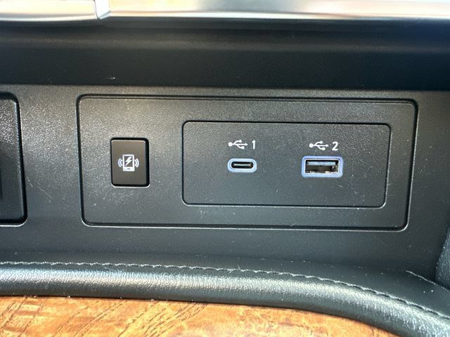 Used 2024 Nissan Armada SL AWD/4WD image 40