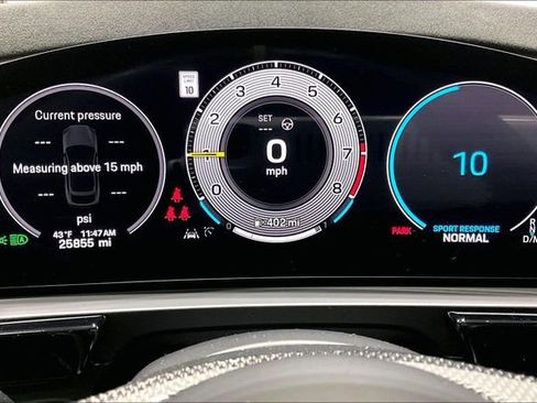 Used 2024 Porsche Cayenne Turbo GT image 21