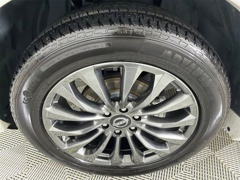 Used 2023 Nissan Armada Platinum w/ Captain's Chairs Package image 13