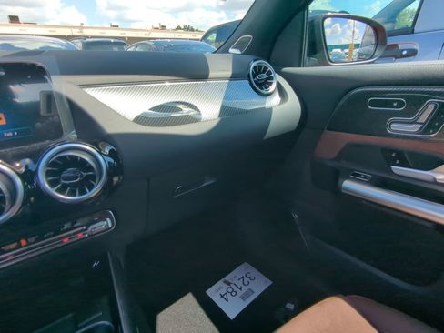 Certified 2025 Mercedes-Benz GLA 35 AMG 4MATIC image 4