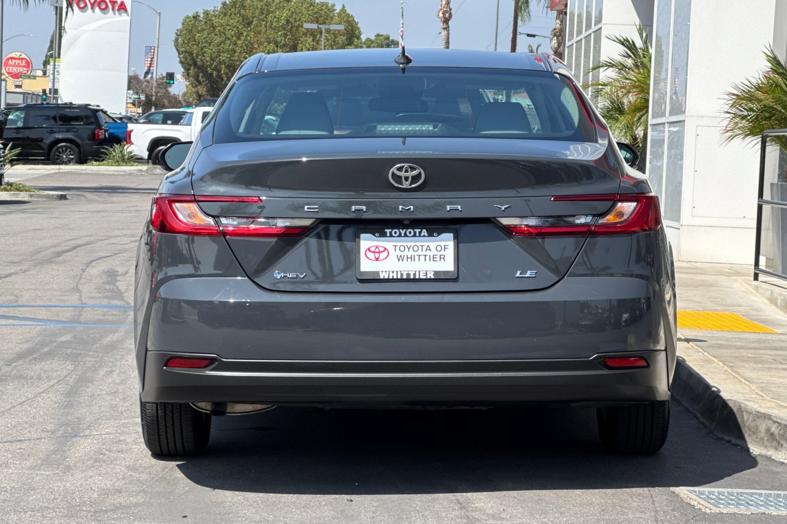 Used 2025 Toyota Camry LE FWD image 5