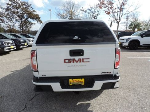 Used 2022 GMC Canyon AT4 image 6