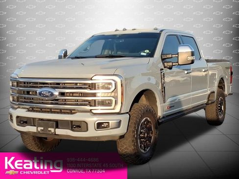 Used 2026 Ford F250 Platinum w/ Platinum Plus Package AWD/4WD image 8
