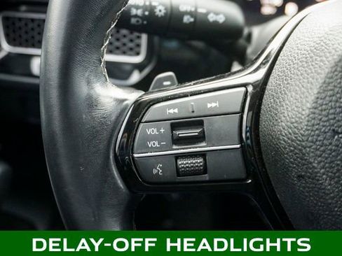 Used 2022 Honda Civic Touring image 21