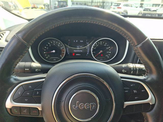 Used 2020 Jeep Compass Latitude w/ Cold Weather Group AWD/4WD image 20