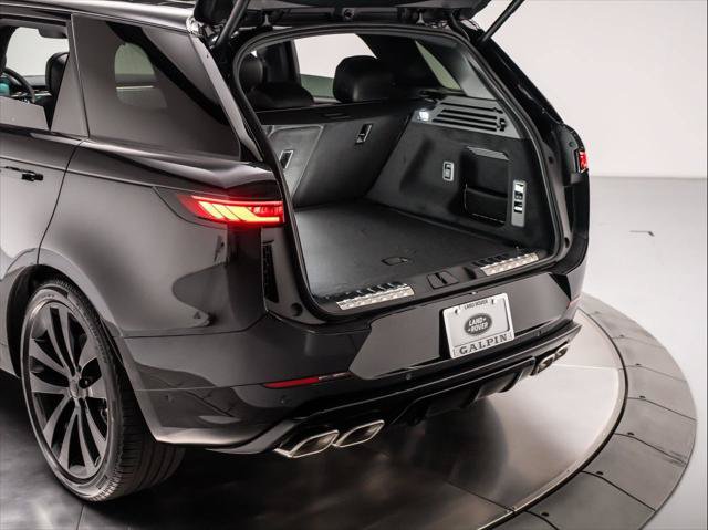 New 2026 Land Rover Range Rover Sport Dynamic SE AWD/4WD image 32