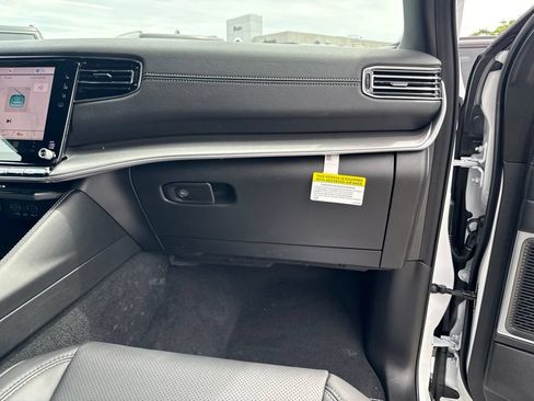 New 2026 Jeep Grand Wagoneer Limited AWD/4WD image 29