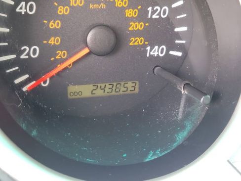 Used 2006 Toyota Highlander Sport AWD/4WD image 16