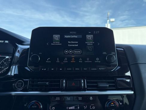 Used 2023 Nissan Pathfinder SL w/ SL Premium Package image 21