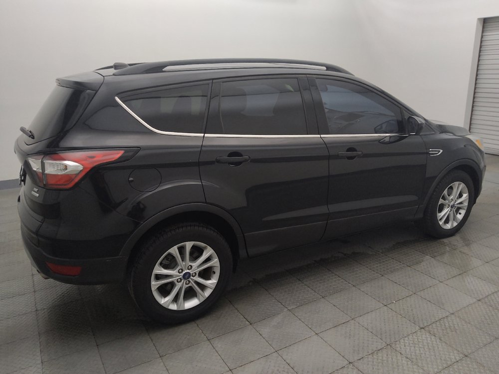 Used 2018 Ford Escape SE FWD image 10