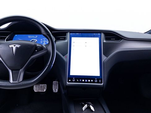 Used 2021 Tesla Model S Performance AWD/4WD image 9