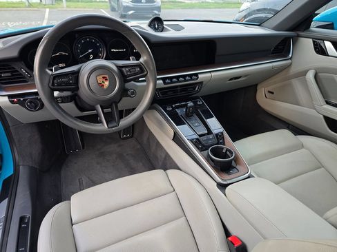 Used 2021 Porsche 911 Carrera S RWD image 13