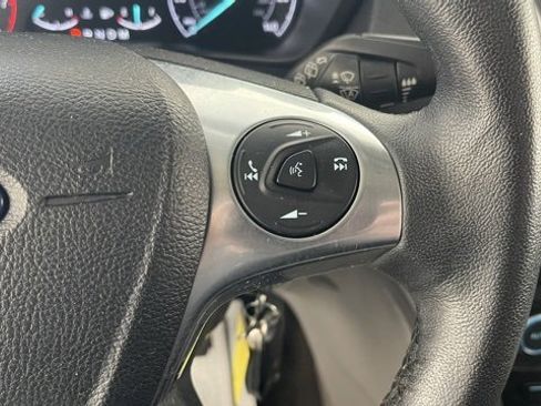 Used 2020 Ford Transit Connect XLT image 37