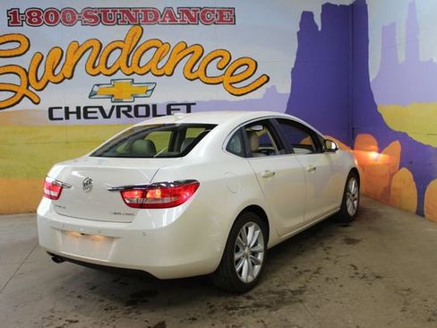 Used 2016 Buick Verano Leather w/ Experience Buick Package FWD image 8