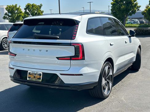 Certified 2025 Volvo EX90 Ultra image 4