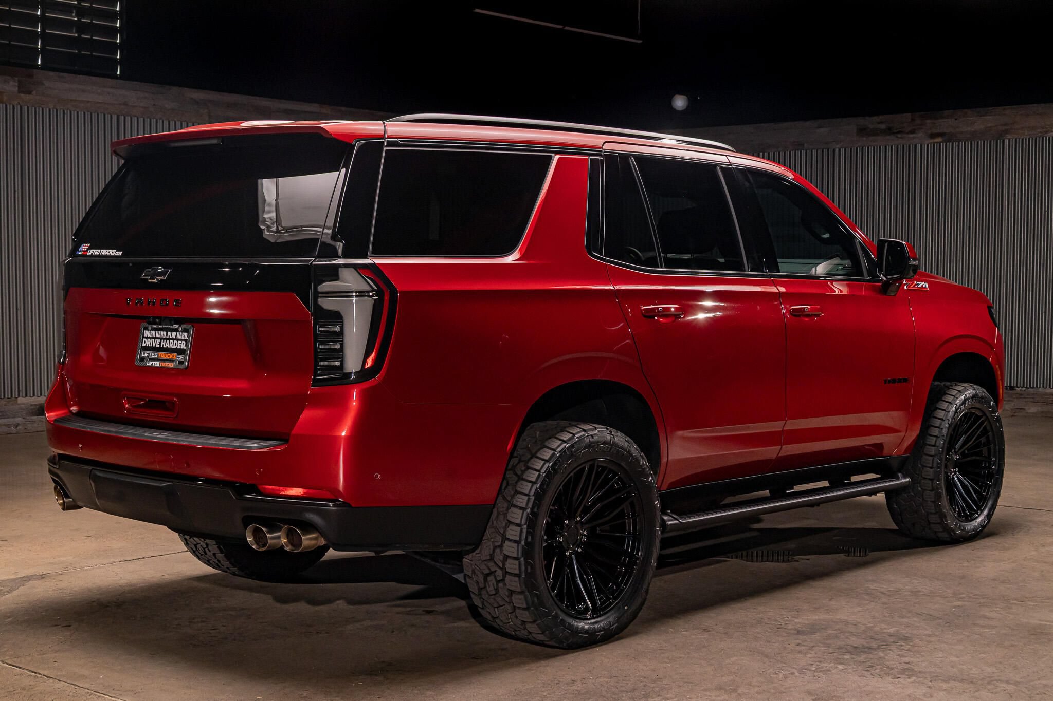 Used 2025 Chevrolet Tahoe Z71 w/ Z71 Off-Road Package AWD/4WD image 10