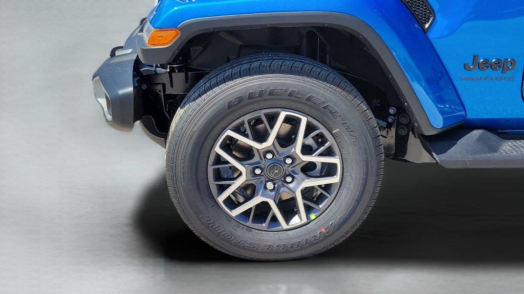 New 2026 Jeep Wrangler Unlimited Sahara w/ Whitecap Package AWD/4WD image 26