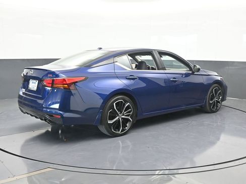 Used 2024 Nissan Altima 2.5 SR image 6