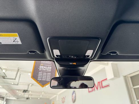 Used 2024 Honda HR-V Sport image 26