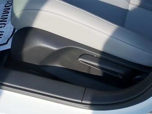 New 2025 Honda Civic Sport image 10