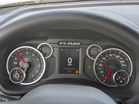 New 2026 RAM 2500 Tradesman image 32