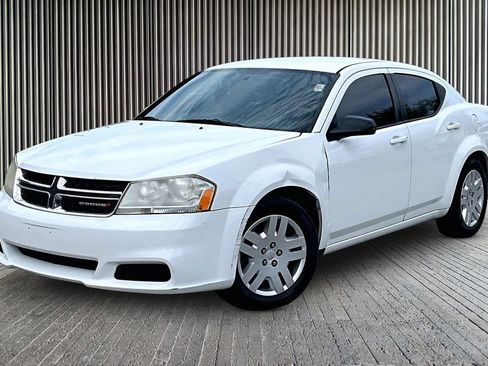 Used 2013 Dodge Avenger SE FWD image 12