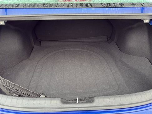 Used 2025 Hyundai Elantra Sport image 11