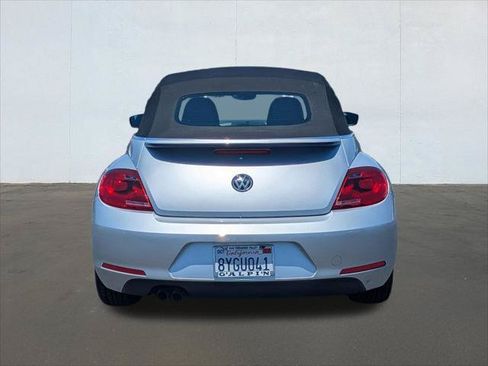 Used 2015 Volkswagen Beetle 1.8T FWD image 4
