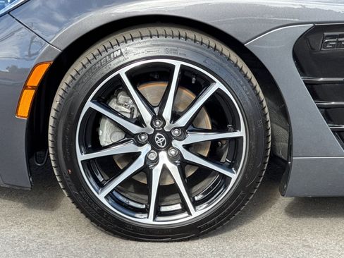 Certified 2023 Toyota GR86 image 13