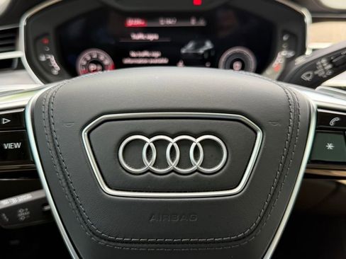 Used 2023 Audi A8 L 3.0T AWD/4WD image 27