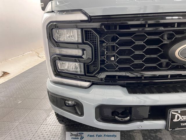Used 2025 Ford F250 Lariat w/ Lariat Ultimate Package AWD/4WD image 9