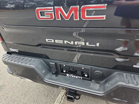 Certified 2025 GMC Sierra 1500 Denali w/ Denali Reserve Package image 4