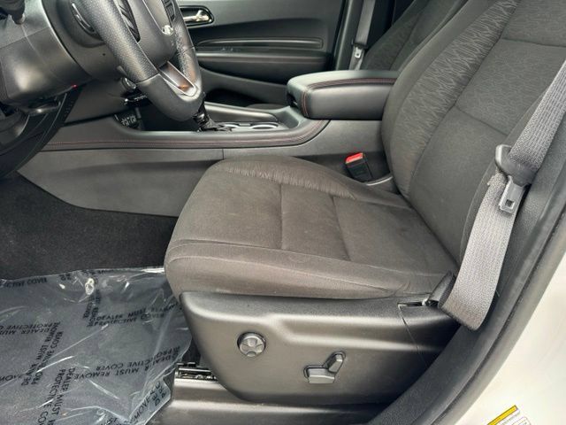 Used 2023 Dodge Durango GT w/ Blacktop Package AWD/4WD image 5
