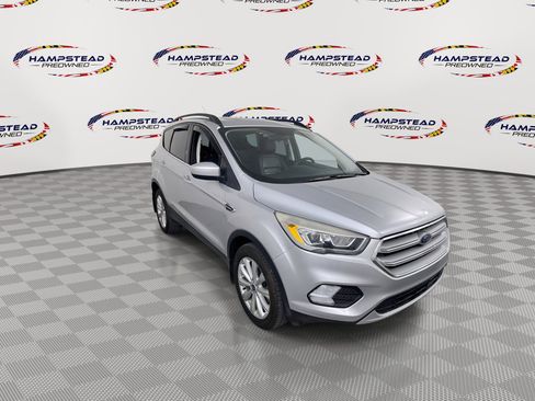 Used 2019 Ford Escape SEL AWD/4WD image 2