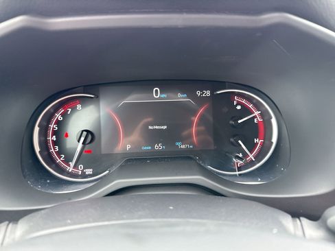 Certified 2025 Toyota RAV4 LE FWD image 10