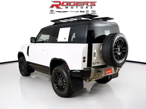 Used 2022 Land Rover Defender 90 X-Dynamic S AWD/4WD image 6