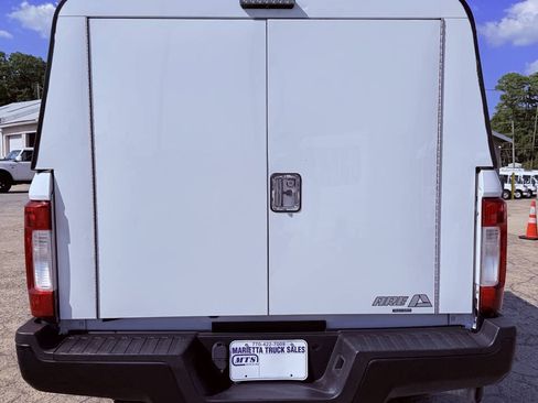 Used 2019 Ford F250 XL w/ Power Equipment Group RWD image 7