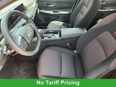 New 2026 Nissan Sentra SR FWD image 9