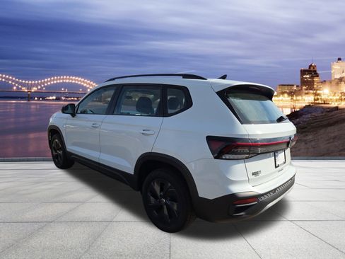 Certified 2025 Volkswagen Taos S image 3