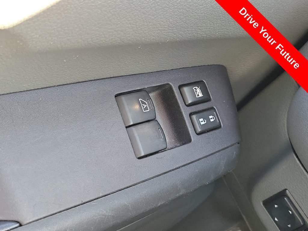 Used 2019 Nissan NV 3500 SL RWD image 18